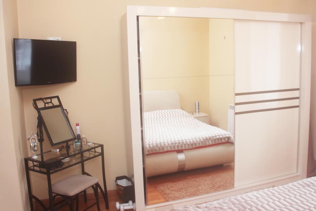Apartment Rustaveli 57 Batumi Bagian luar foto