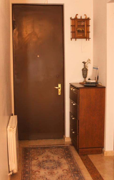 Apartment Rustaveli 57 Batumi Bagian luar foto